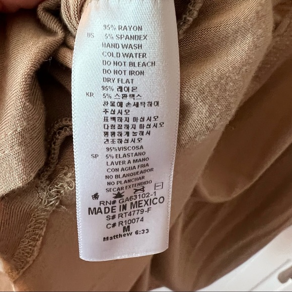 Forever 21 Lace Up Back Tunic Top Size Medium Long Sleeve Neutral Hi Low Tan - Picture 5 of 5